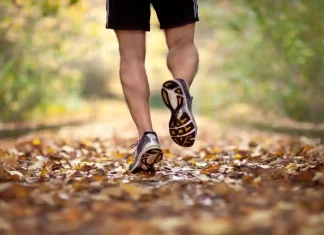Middle-Aged People Need Sleep to Experience Mental Health Benefits of Exercise